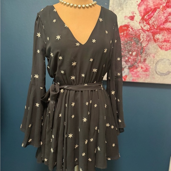 Lovers and Friends Black Star Patterned Dress S - Picture 7 of 7